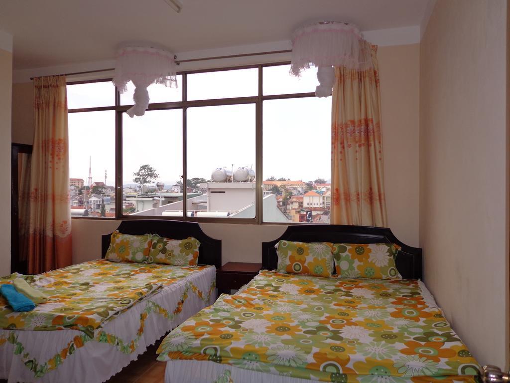 Phuong Tung Hotel Далат Экстерьер фото