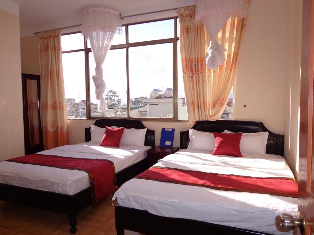 Phuong Tung Hotel Далат Экстерьер фото