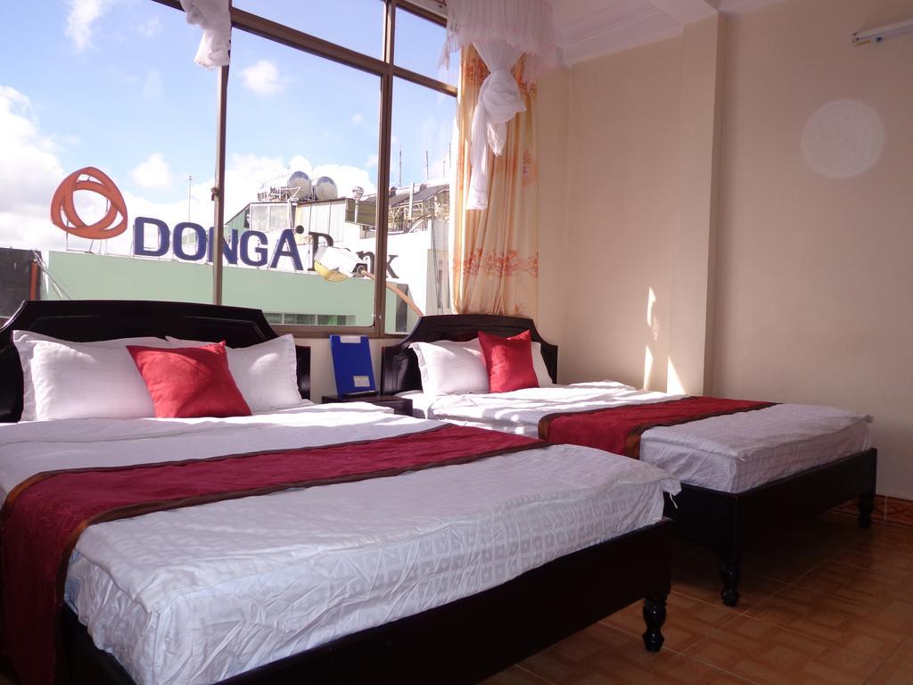 Phuong Tung Hotel Далат Экстерьер фото